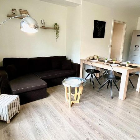 Giansar Yourhosthelper Caen Esterno foto
