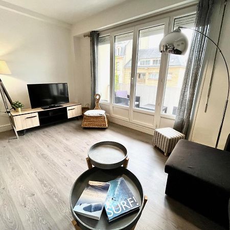 Giansar Yourhosthelper Caen Esterno foto